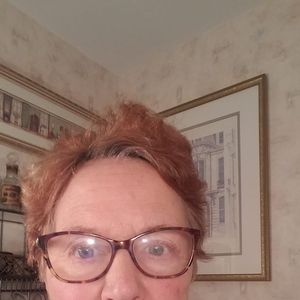 Meet your Posher, Deborah